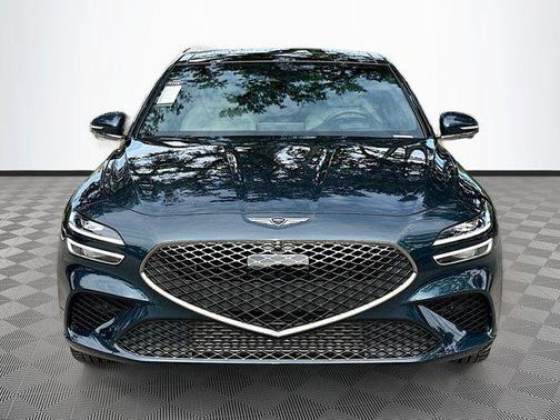 2024 Genesis G70 3.3T RWD Sport Advanced