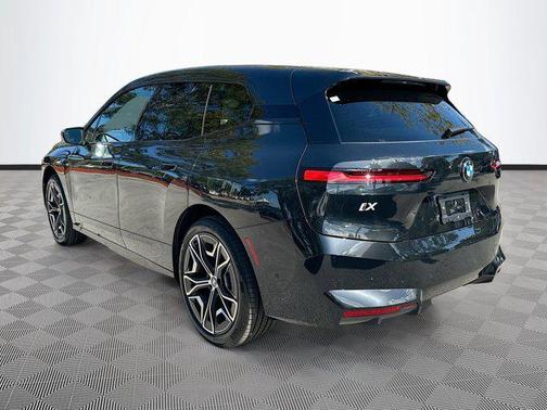 2026 BMW iX xDrive45