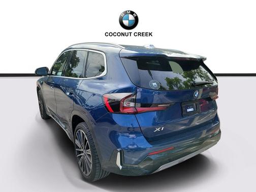 Phytonic Blue Metallic 2025 BMW X1 xDrive28i