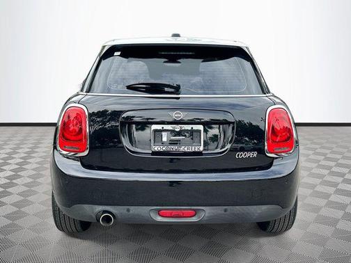 2019 MINI Hardtop Cooper