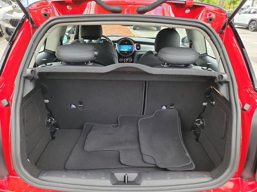 Chili Red 2022 MINI Hardtop Cooper S
