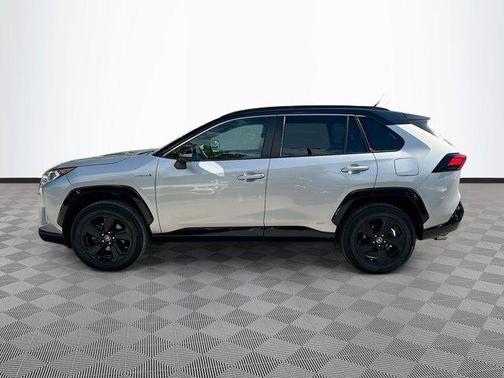 2021 Toyota RAV4 Hybrid SE
