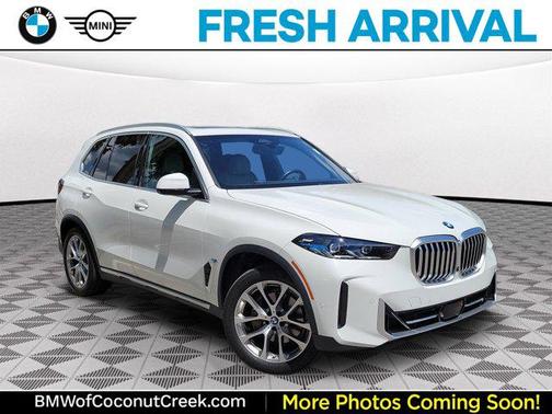 Alpine White 2024 BMW X5 xDrive40i