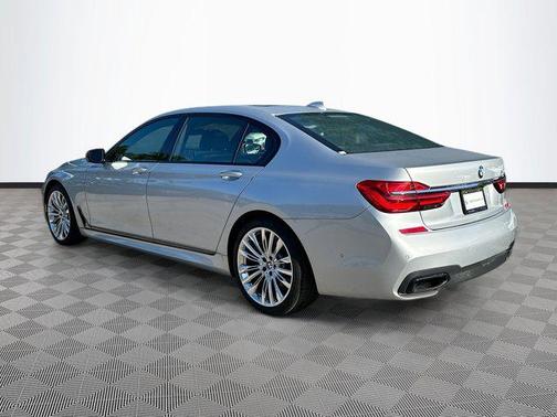 2019 BMW 750 I