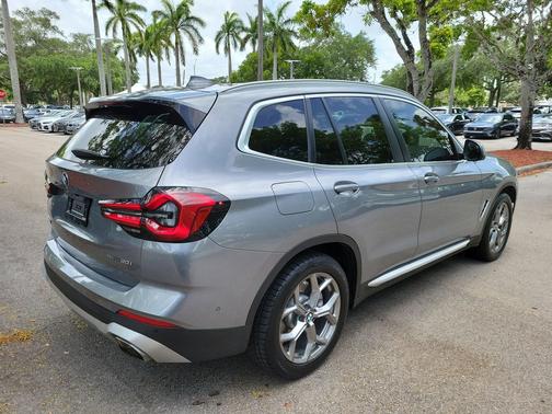 Gray Metallic 2024 BMW X3 sDrive30i