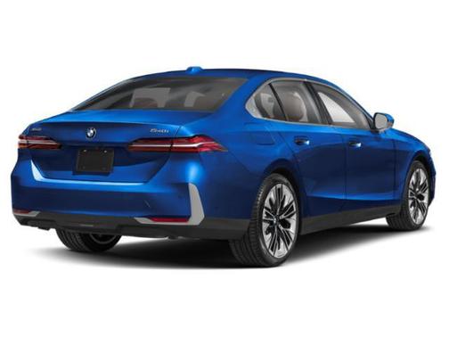 Tanzanite Blue II Metallic 2027 BMW 540 xDrive