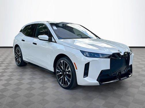 2026 BMW iX xDrive60