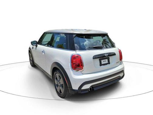 Nanuq White Metallic 2024 MINI Hardtop Cooper