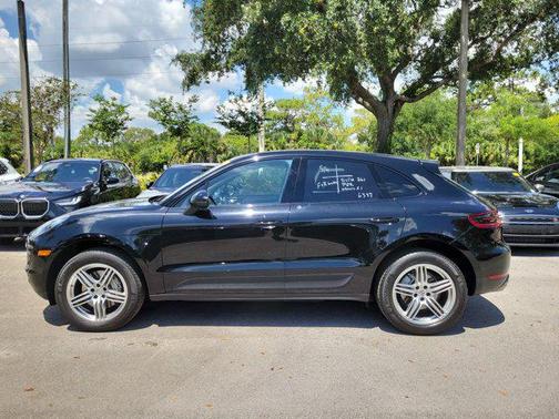 Black 2016 Porsche Macan Macan S