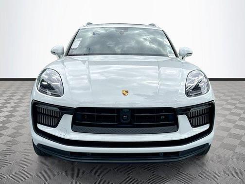 2024 Porsche Macan S