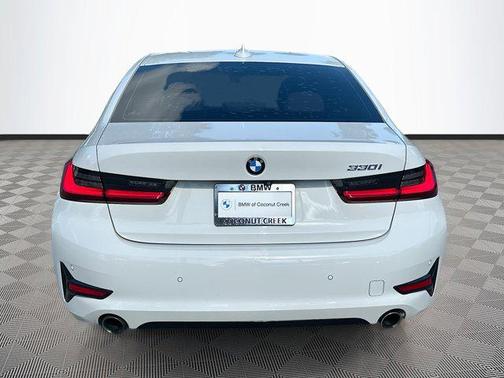 2020 BMW 330 330i