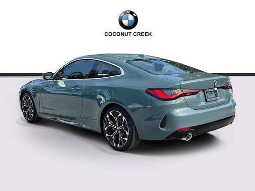 Cape York Green Metallic 2026 BMW 430 i