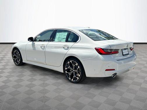 2025 BMW 330 i