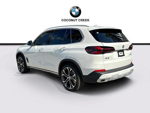 Alpine 2026 BMW X5 sDrive40i