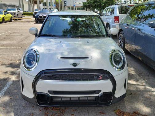 White Metallic 2024 MINI Hardtop Cooper S
