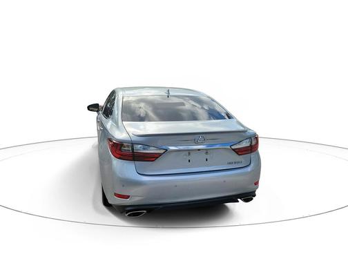 Silver 2016 Lexus ES 350 Base