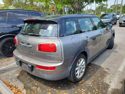Silver Metallic 2017 MINI Clubman Cooper