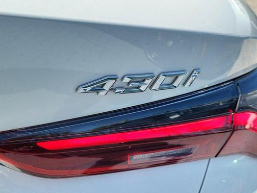 Mineral White Metallic 2021 BMW 430 i