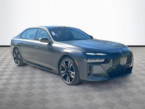 2024 BMW 760 xDrive