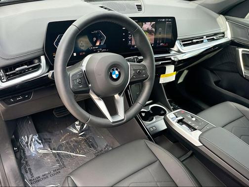 Vegas Red Metallic 2026 BMW X1 xDrive28i