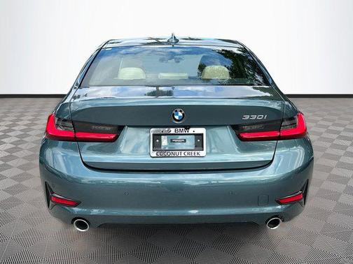 2021 BMW 330 330i