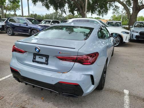 Brooklyn Grey Metallic 2027 BMW M440 i