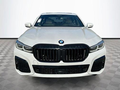 2022 BMW 750 i xDrive
