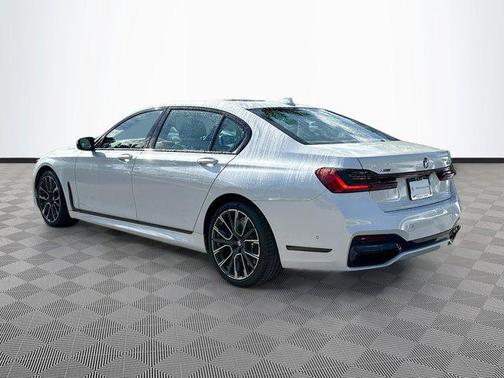 2022 BMW 750 i xDrive