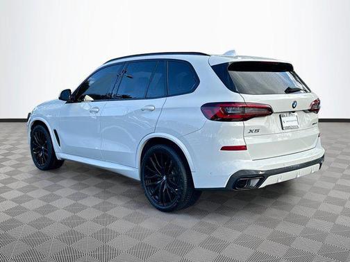 2023 BMW X5 sDrive40i