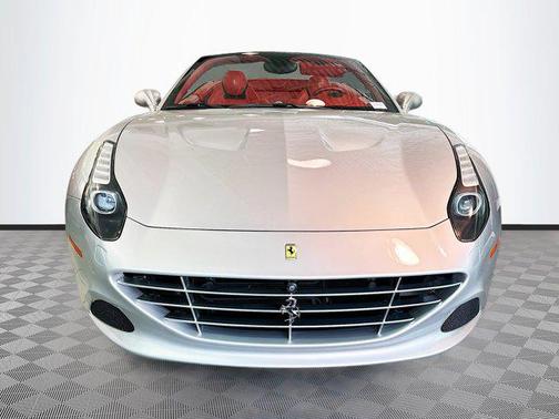 2015 Ferrari California T