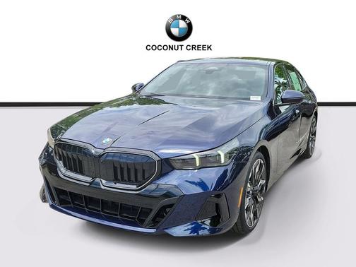 Tanzanite Blue II Metallic 2027 BMW 530 i