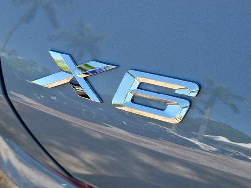 Brooklyn Grey Metallic 2027 BMW X6 xDrive40i