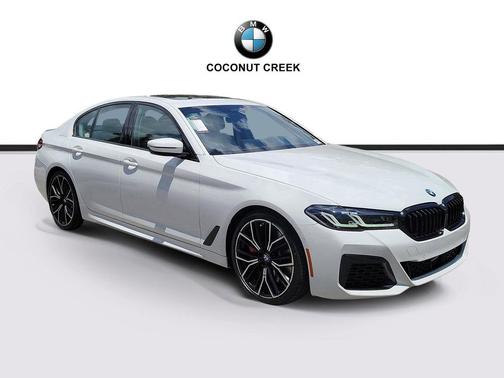 Alpine White 2023 BMW M550 i Xdrive