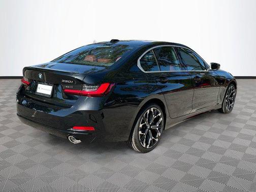 2026 BMW 330 i