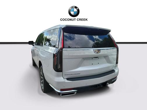 Crystal White Tricoat 2022 Cadillac Escalade ESV Premium Luxury Platinum