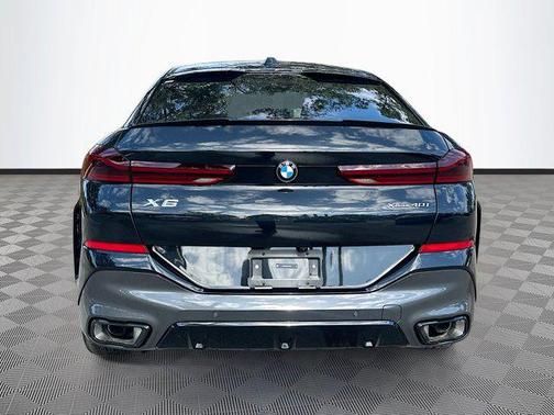 2026 BMW X6 xDrive40i