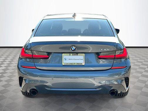 2022 BMW 330 330i