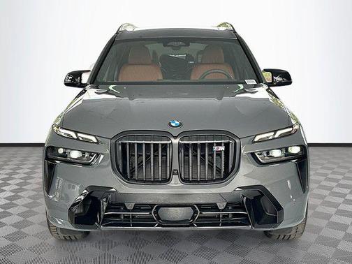2026 BMW X7 M60i