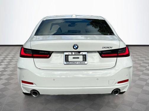 2026 BMW 330 330i