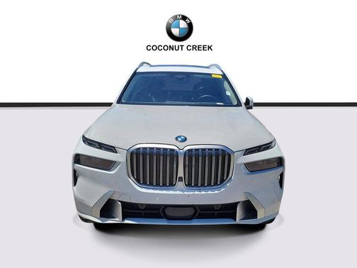 Alpine White 2024 BMW X7 xDrive40i