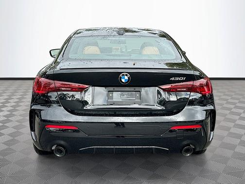 Black Sapphire Metallic 2026 BMW 430 i