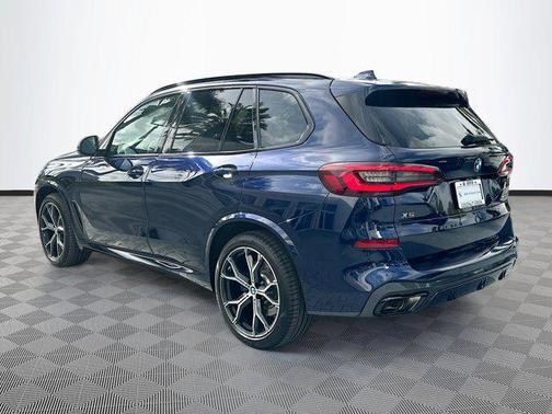 2023 BMW X5 M50i