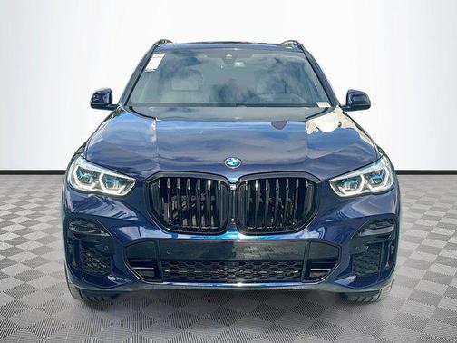 2023 BMW X5 M50i