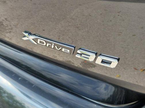 Black Sapphire Metallic 2023 BMW X3 xDrive30i