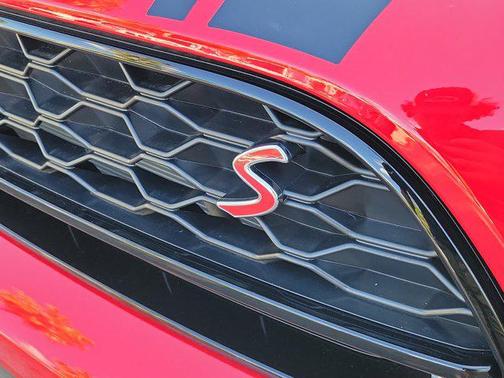Chili Red 2024 MINI Countryman Cooper S