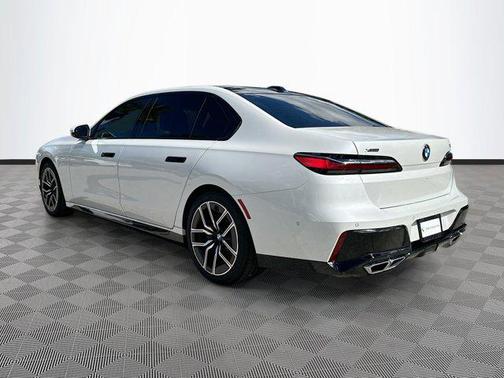 2024 BMW 760 xDrive