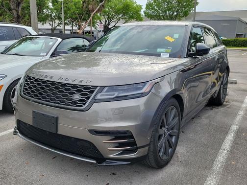 Gold 2019 Land Rover Range Rover Velar P380 HSE R-Dynamic