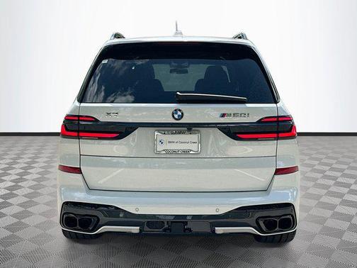 2026 BMW X7 M60i