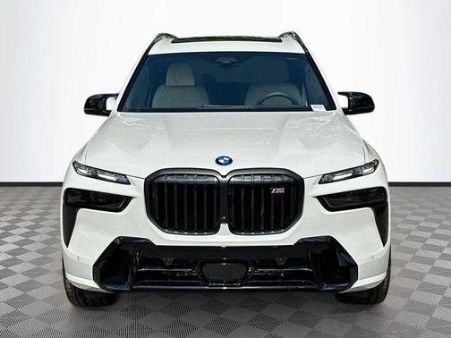 2026 BMW X7 M60i