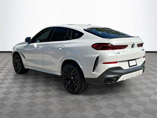 2026 BMW X6 M60i